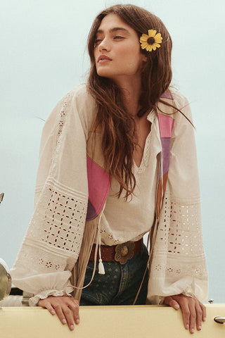 love-in-the-afternoon-lace-blouse